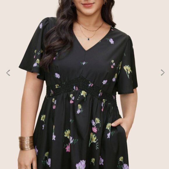 BloomChic Plus Size Floral Print Shirred Pocket Ruffle Sleeve Dress 4XL us26 - Picture 4 of 5